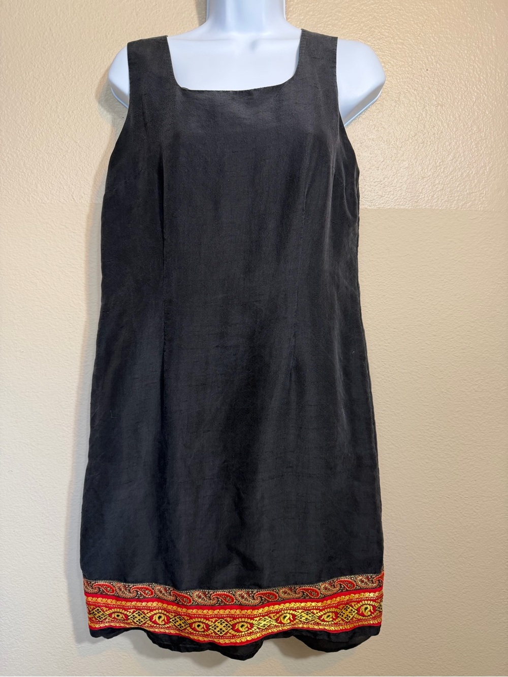 Tess Dress vintage Silk Black Sleeveless Shift Dress with Embroidered Hem 8